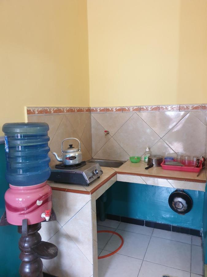 Villa Bukit Cemara Songgoriti Esterno foto